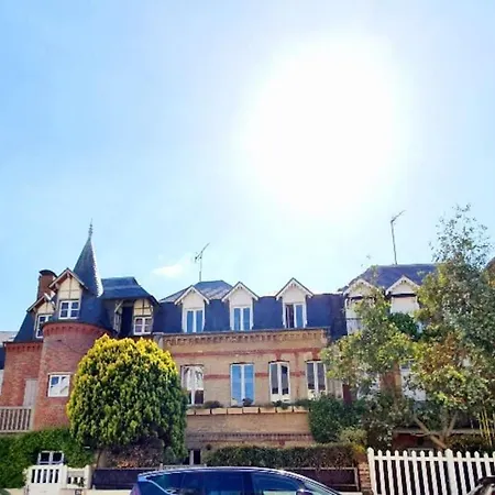 Bon Accueil Holiday home *