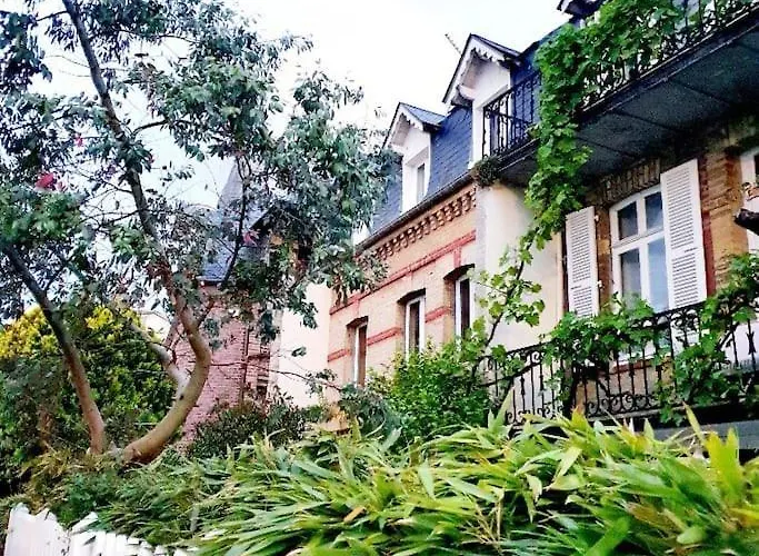 Bon Accueil Ντοβίλ